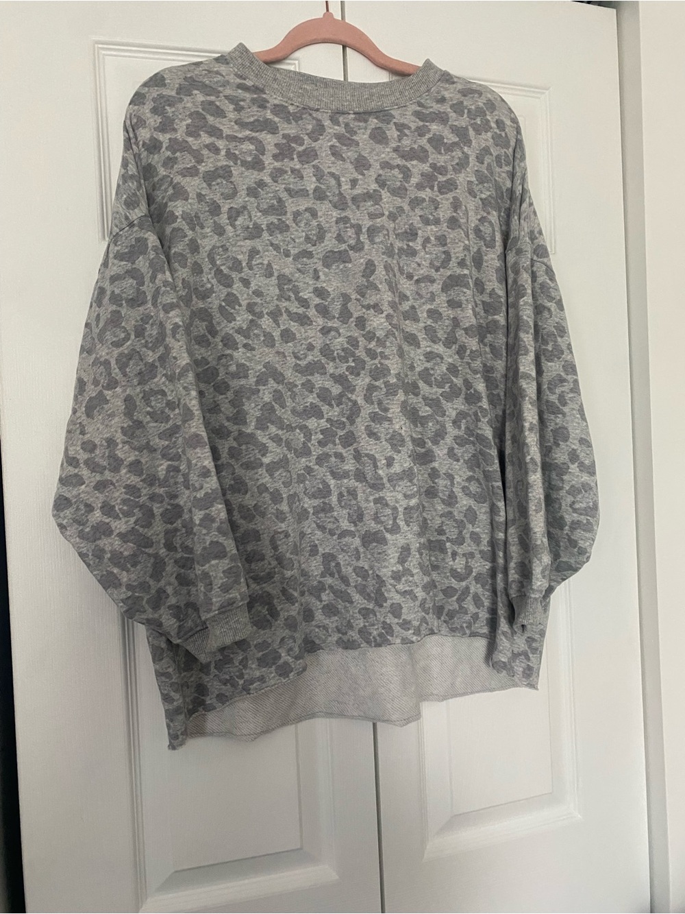 Secret Treasures Gray Leopard Print Crewneck Sweater